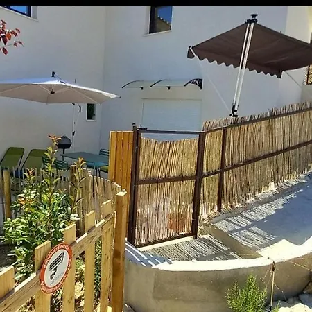 Le Cocoon Avec Terrasse A 5 Min De La Ciotat 아파트 *